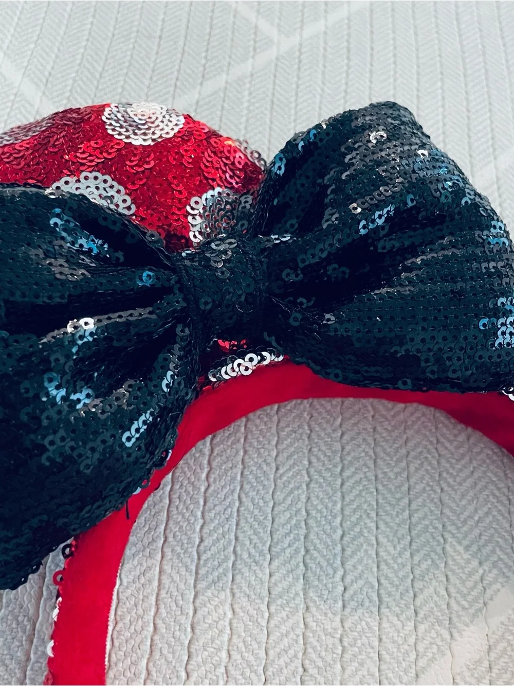 Disneyparks Minnie Ears Headband - Polka Dots With Black Bow Sequined